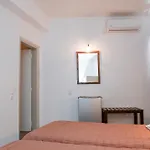 Narkissos Kamari (Santorini)