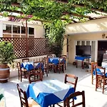 Narkissos Hotel