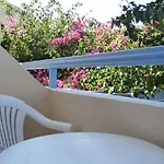 Hotel Narkissos 2*
