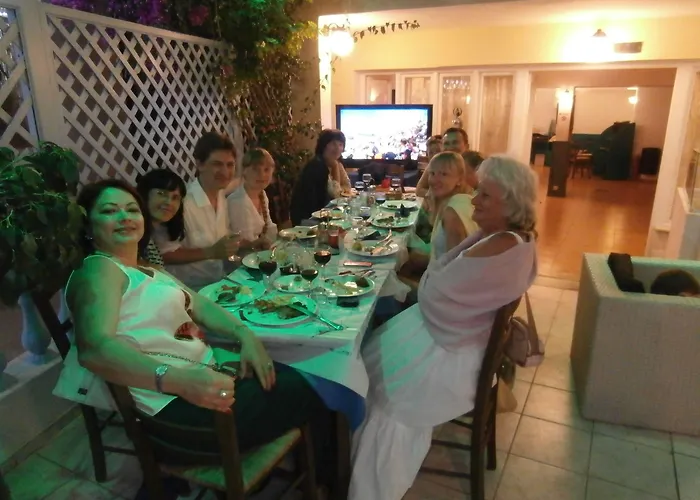 Narkissos 2* Kamári