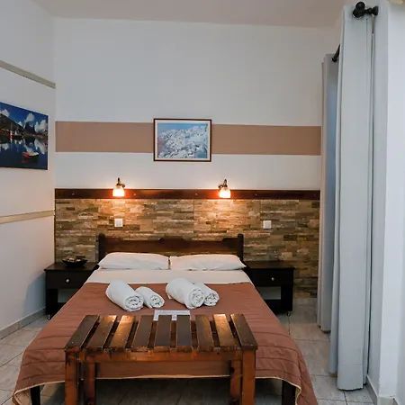 Narkissos Hotel Kamári