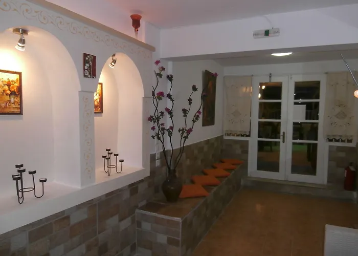 Narkissos 2* Kamári