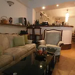 Narkissos Hotel 2*